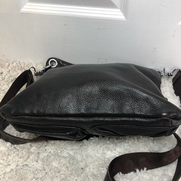 CLASSIC beautiful Brown Leather Crossbody Bag Purse - Picture 3 of 7